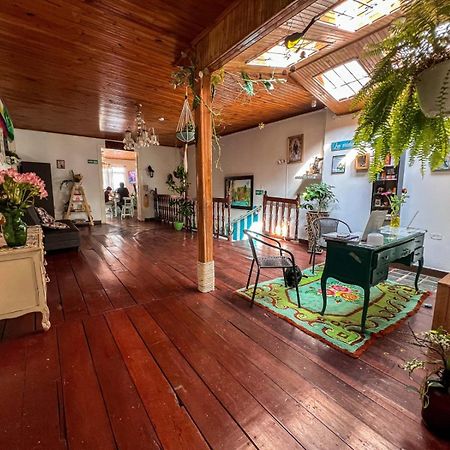 Casa Madre Tierra Src Panzió Santa Rosa de Cabal Kültér fotó