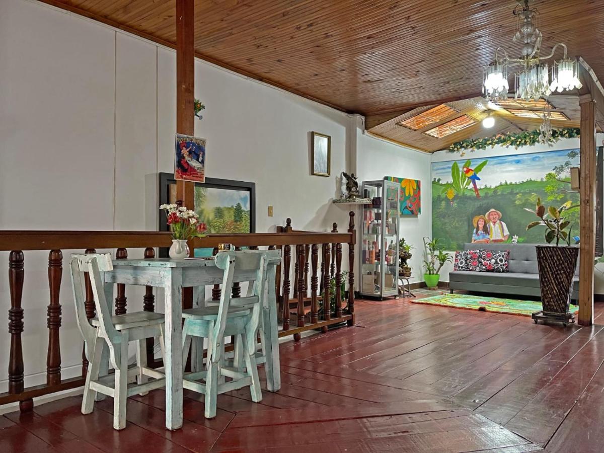 Casa Madre Tierra Src Panzió Santa Rosa de Cabal Kültér fotó
