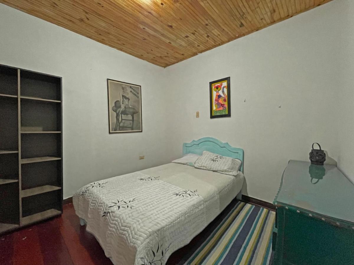 Casa Madre Tierra Src Panzió Santa Rosa de Cabal Kültér fotó